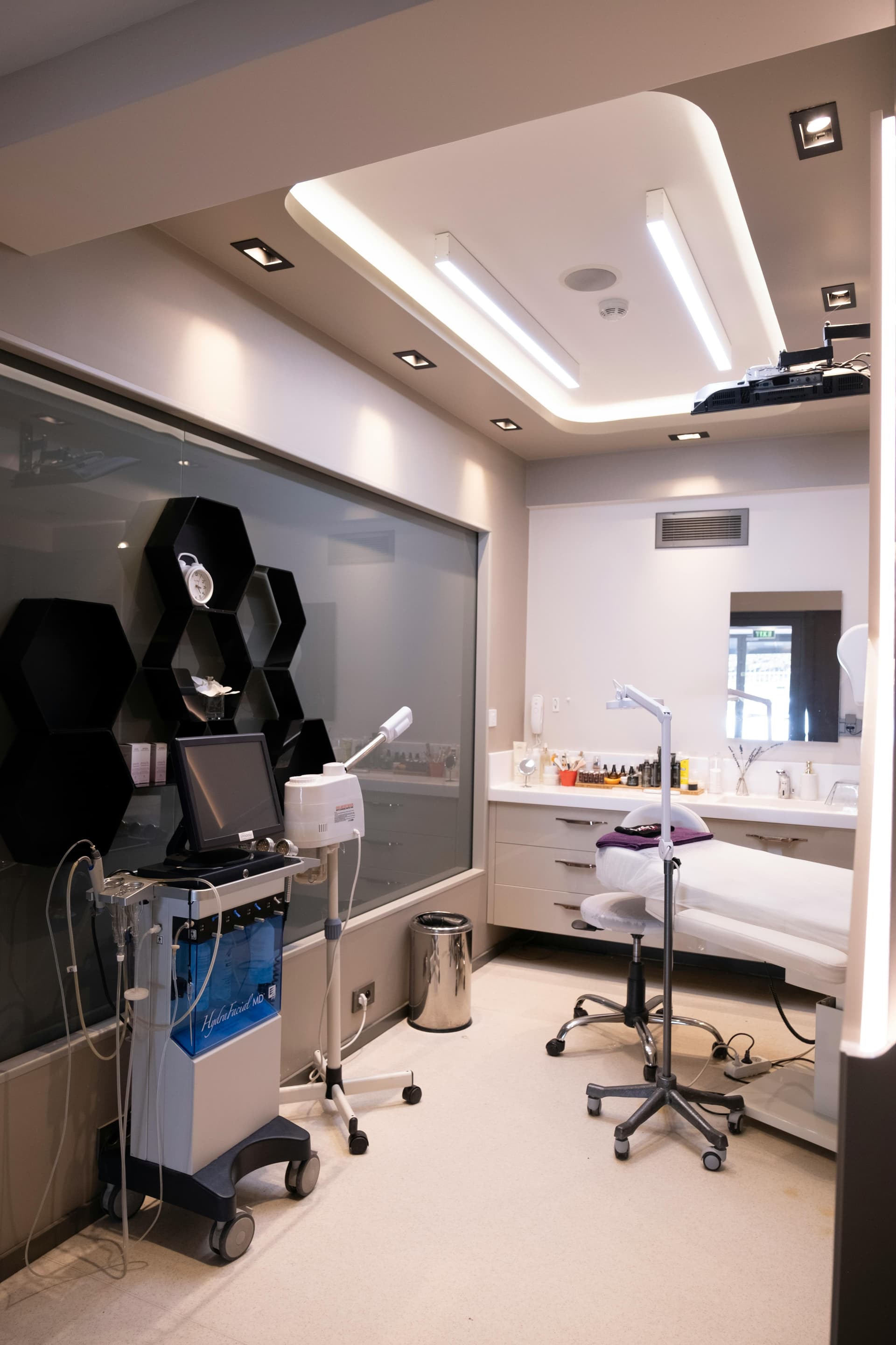 A modern treatment room